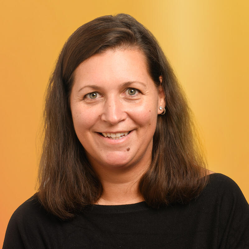 Nadine Bender, Ansprechpartnerin Administration / Auftragsbearbeitung