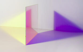Dichroic colour-effect filter FE Cyan (day) - oblique view Dichroic colour-effect filter FE Cyan (day) - oblique view