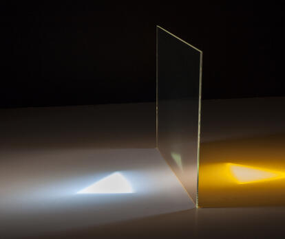 UV-reflection filter for paint and plastics curing / drying UV-reflection filter for paint and plastics curing / drying