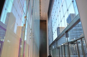 One World New York Trade Center Tower One - Innen Baffle Wall